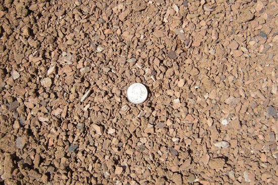 Minus Apache Brown 3/8 inch landscape rock